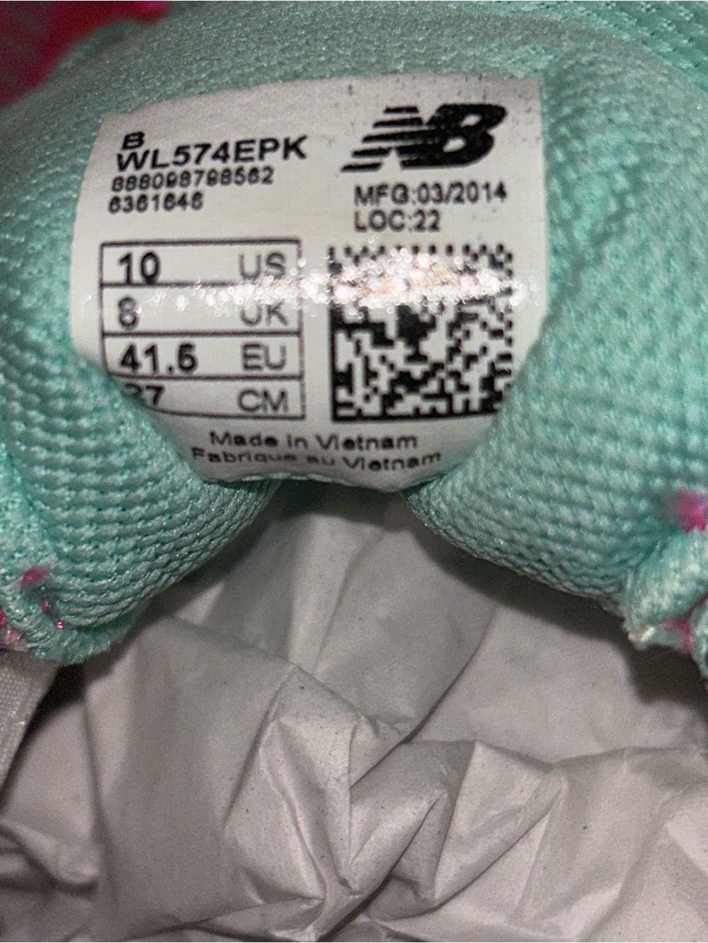 New Balance Women’s Hot Pink & Mint Lace-Up Sneakers 574 - Picture 8 of 8